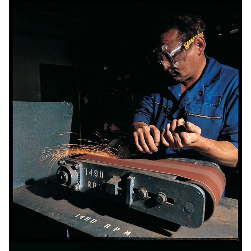 150x1090mm AL-OX végtelenített csiszolószalag P150 termék fő termékképe